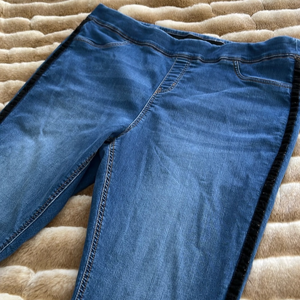 d&co (Denim & Company) tapered leg jeans